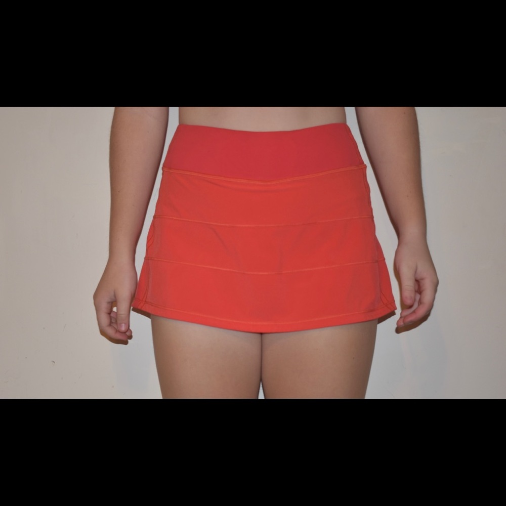 Lululemon pace-rival red skirt size 4 regular